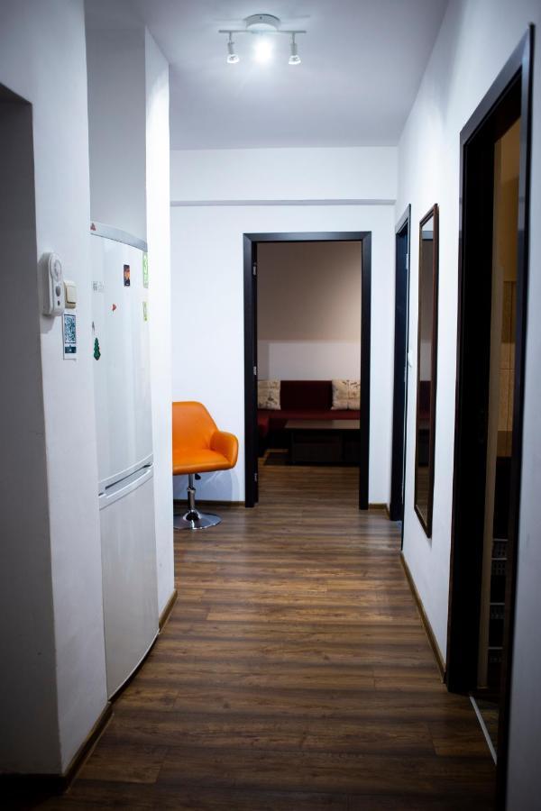 Escape To Comfort: Central Home Tudor Vladimirescu 雅西 外观 照片